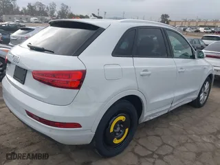 2018 Audi Q3 Premium with VIN WA1BCCFSXJR028356, listed as a IAAI auction lot 41761544 with 82,877 mi miles. Bid and sale history available at carsss.com. Image 4.