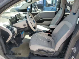 2015 BMW i3 с VIN WBY1Z4C55FV500738, выставлен на аукционе Copart как лот 58325715 с пробегом Не указан миль и Списание • Salvage title. История ставок и продаж доступна на DreamBid. Изображение 7.
