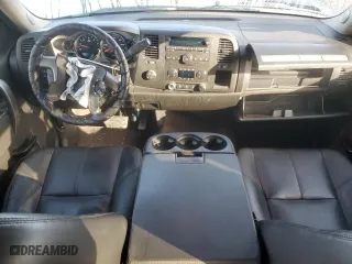 2012 Chevrolet Silverado 1500 LT with VIN 3GCPKSE71CG197741, listed as a Copart auction lot 46172795 with 210,471 mi miles and Salvage Title. Bid and sale history available at carsss.com. Image 8.