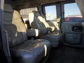 2005 GMC Savana Cargo Van YF7 Upfitter with VIN 1GDFH15T751187326, listed as a Copart auction lot 81948094 with 198,473 mi miles and Salvage Title. Bid and sale history available at carsss.com. Image 11.
