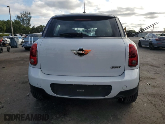 2011 MINI Countryman with VIN WMWZB3C58BWM00461, listed as a Copart auction lot 88307465 with 69,807 mi miles and Non repairable. Bid and sale history available at DreamBid. Image 6.