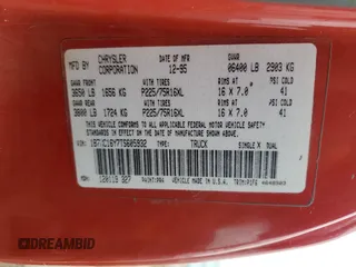 1996 Dodge 1500 z VIN 1B7HC16Y7TS605932, wystawiony jako Copart lot #78384854 z przebiegiem 58 365 mil mil oraz Czysty tytuł • Clean title. Historia ofert i sprzedaży dostępna na DreamBid. Obrazek 12.