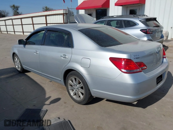 2007 Toyota Avalon XL with VIN 4T1BK36B97U179702, listed as a IAAI auction lot 41803073 with 162,376 mi miles. Bid and sale history available at carsss.com. Image 3.