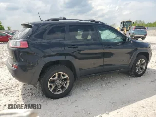 2019 Jeep Cherokee Trailhawk z VIN 1C4PJMBX2KD328612, wystawiony jako Copart lot #56859655 z przebiegiem 137 765 mil mil oraz Czysty tytuł • Clean title. Historia ofert i sprzedaży dostępna na DreamBid. Obrazek 3.