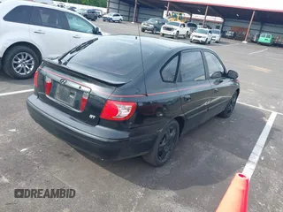 2005 Hyundai Elantra GLS с VIN KMHDN56D45U177396, выставлен на аукционе IAAI как лот 42374961 с пробегом 175 765 миль миль и . История ставок и продаж доступна на DreamBid. Изображение 4.