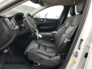 2020 Volvo XC60 Inscription z VIN YV4102DL9L1520715, wystawiony jako Copart lot #76833114 z przebiegiem 21 971 mil mil oraz Szkoda całkowita • Salvage title. Historia ofert i sprzedaży dostępna na DreamBid. Obrazek 7.