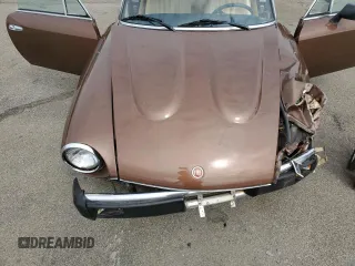 1980 FIAT 124 Spider z VIN 124CS20160764, wystawiony jako Copart lot #69708634 z przebiegiem 64 421 mil mil oraz Szkoda całkowita • Salvage title. Historia ofert i sprzedaży dostępna na DreamBid. Obrazek 12.