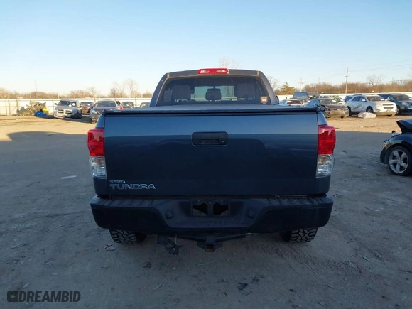 2010 Toyota Tundra 2WD Truck with VIN 5TFRU5F1XAX023741, listed as a IAAI auction lot 41305925 with NaN miles. Bid and sale history available at carsss.com. Image 16.