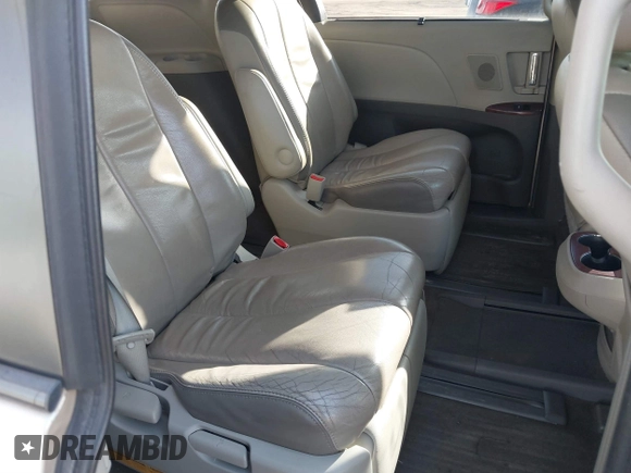 2014 Toyota Sienna Ltd with VIN 5TDDK3DCXES088559, listed as a IAAI auction lot 41534244 with 252,783 mi miles. Bid and sale history available at carsss.com. Image 8.
