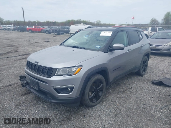 2020 Jeep Compass Altitude z VIN 3C4NJCBB8LT105248, wystawiony jako IAAI lot #42021423 z przebiegiem 93 004 mil mil oraz . Historia ofert i sprzedaży dostępna na DreamBid. Obrazek 17.
