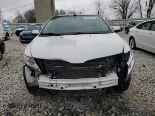 2013 Lincoln MKX with VIN 2LMDJ8JK7DBL18599, listed as a Copart auction lot 53031895 with 122,355 mi miles and Clean Title. Bid and sale history available at carsss.com. Image 5.