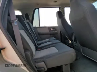 2004 Ford Expedition Special Service z VIN 1FMRU15W44LB83370, wystawiony jako Copart lot #54530685 z przebiegiem 172 179 mil mil oraz Szkoda całkowita • Salvage title. Historia ofert i sprzedaży dostępna na DreamBid. Obrazek 11.