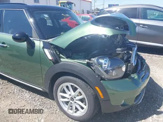 2016 MINI Countryman S z VIN WMWZC5C50GWU03242, wystawiony jako IAAI lot #41912462 z przebiegiem 68 477 mil mil oraz . Historia ofert i sprzedaży dostępna na DreamBid. Obrazek 19.