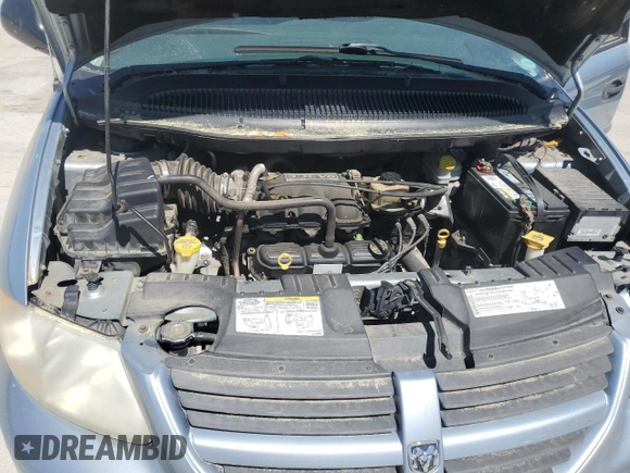 2006 Dodge Grand Caravan SE z VIN 1D4GP24R26B709303, wystawiony jako Copart lot #50552515 z przebiegiem 107 591 mil mil oraz Szkoda całkowita • Salvage title. Historia ofert i sprzedaży dostępna na DreamBid. Obrazek 14.