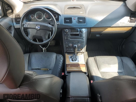 2011 Volvo XC90 I6 with VIN YV4952CY2B1586040, listed as a Copart auction lot 65984405 with 137,225 mi miles and Salvage title. Bid and sale history available at DreamBid. Image 8.