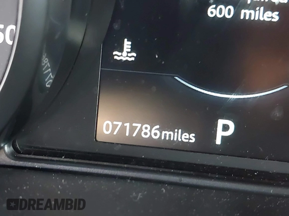 2018 Land Rover Range Rover Evoque SE Premium with VIN SALVC2RX1JH306631, listed as a IAAI auction lot 42082371 with 71,786 mi miles and . Bid and sale history available at DreamBid. Image 16.