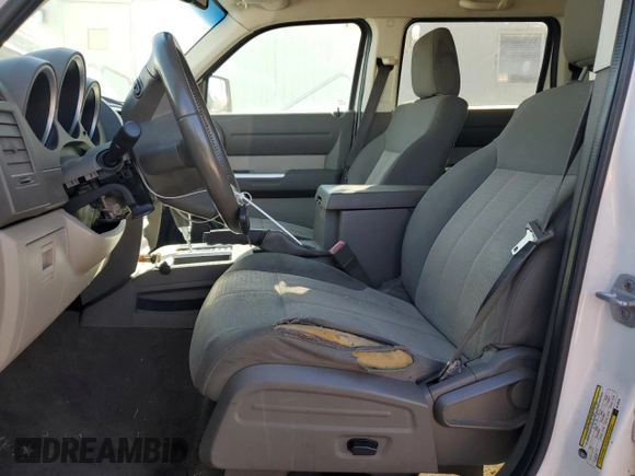 2008 Dodge Nitro SLT with VIN 1D8GT58KX8W150524, listed as a Copart auction lot 49823575 with 205,267 mi miles and Clean Title. Bid and sale history available at DreamBid. Image 7.