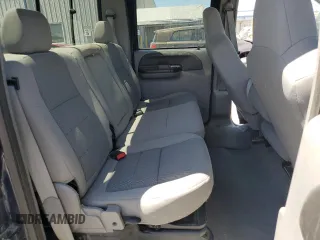 2005 Ford F-250 XL with VIN 1FTSW20P15EA64980, listed as a Copart auction lot 55518045 with 111,672 mi miles and Salvage title. Bid and sale history available at DreamBid. Image 10.