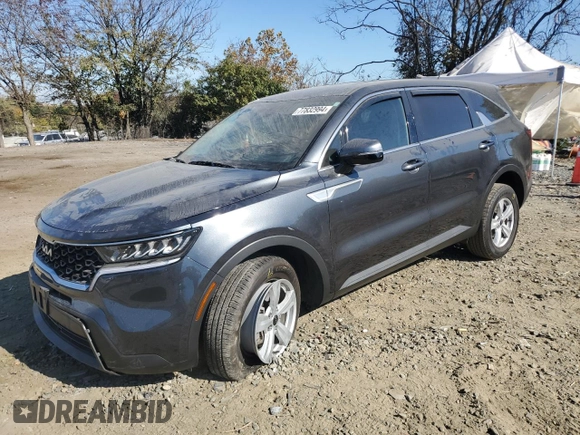 2023 Kia Sorento LX with VIN 5XYRGDLC8PG230051, listed as a Copart auction lot 77832994 with 29,957 mi miles and Salvage Title. Bid and sale history available at carsss.com. Image 1.