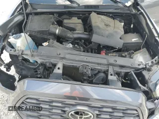 2020 Toyota Tacoma SR5 with VIN 3TMCZ5AN6LM353435, listed as a Copart auction lot 63578695 with 110,802 mi miles and Salvage title. Bid and sale history available at DreamBid. Image 11.
