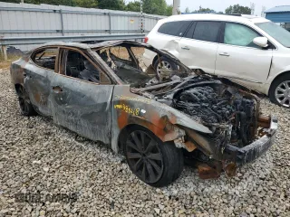 2019 Nissan Maxima SV z VIN 1N4AA6AV3KC383258, wystawiony jako Copart lot #70022104 z przebiegiem Nie podano mil oraz Nie do naprawy • Non repairable. Historia ofert i sprzedaży dostępna na DreamBid. Obrazek 4.