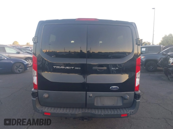 2017 Ford Transit XL с VIN 1FBZX2ZM8HKB08231, выставлен на аукционе IAAI как лот 41422653 с пробегом Не указан миль и . История ставок и продаж доступна на DreamBid. Изображение 17.