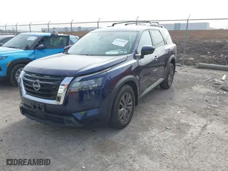 2024 Nissan Pathfinder SV with VIN 5N1DR3BA3RC201851, listed as a IAAI auction lot 41364260 with 17,282 mi miles. Bid and sale history available at carsss.com. Image 2.