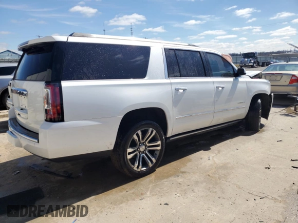 2020 GMC Yukon XL Denali with VIN 1GKS1HKJ8LR101852, listed as a Copart auction lot 49372485 with 54,055 mi miles and Salvage Title. Bid and sale history available at carsss.com. Image 3.