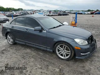 2013 Mercedes-Benz C 300 Sport with VIN WDDGF8AB0DG124719, listed as a Copart auction lot 54215515 with 123,520 mi miles and Salvage Title. Bid and sale history available at DreamBid. Image 4.