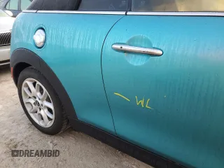 2017 MINI Convertible Cooper S z VIN WMWWG9C38H3A92775, wystawiony jako Copart lot #76286724 z przebiegiem Nie podano mil oraz Szkoda całkowita • Salvage title. Historia ofert i sprzedaży dostępna na DreamBid. Obrazek 12.