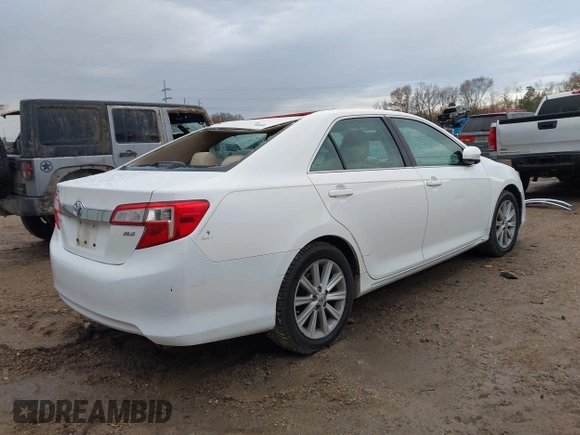 2014 Toyota Camry L with VIN 4T1BF1FK0EU358295, listed as a IAAI auction lot 41449827 with 154,490 mi miles. Bid and sale history available at carsss.com. Image 4.