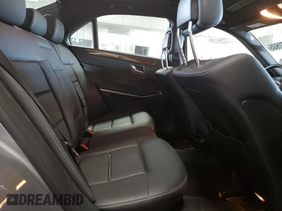 2014 Mercedes-Benz E 350 Luxury with VIN WDDHF8JB5EB059479, listed as a Copart auction lot 61972935 with 262,964 mi miles and Clean title. Bid and sale history available at DreamBid. Image 10.