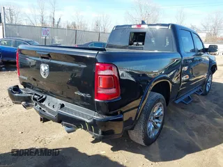 2022 Ram 1500 Laramie with VIN 1C6SRFRT7NN180979, listed as a IAAI auction lot 41824340 with 32,446 mi miles and . Bid and sale history available at DreamBid. Image 4.