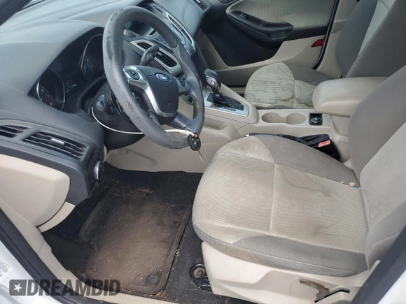 2012 Ford Focus SE with VIN 1FAHP3F2XCL406031, listed as a Copart auction lot 61961385 with 165,343 mi miles and Salvage title. Bid and sale history available at DreamBid. Image 7.