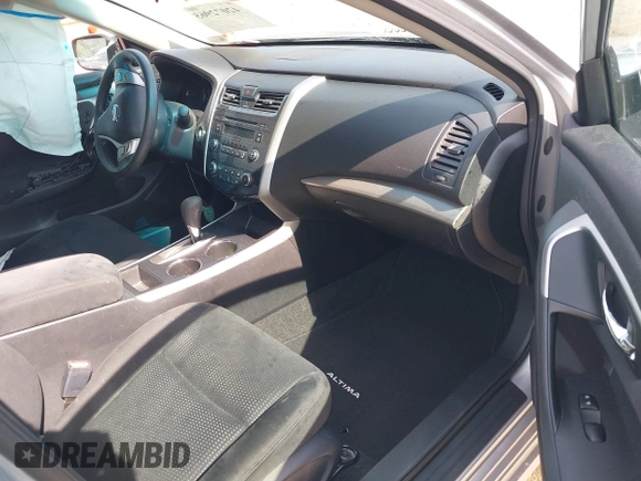 2015 Nissan Altima 2.5 S with VIN 1N4AL3APXFC162806, listed as a IAAI auction lot 42072965 with 56,765 mi miles. Bid and sale history available at carsss.com. Image 5.