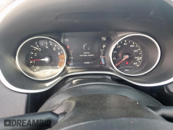 2018 Jeep Compass Latitude with VIN 3C4NJDBB1JT261988, listed as a Copart auction lot 60912235 with 67,929 mi miles and Salvage title. Bid and sale history available at DreamBid. Image 9.