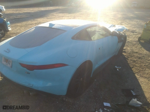 2016 Jaguar F-TYPE R with VIN SAJWJ6DL2GMK24146, listed as a IAAI auction lot 41237675 with 91,365 mi miles. Bid and sale history available at carsss.com. Image 4.