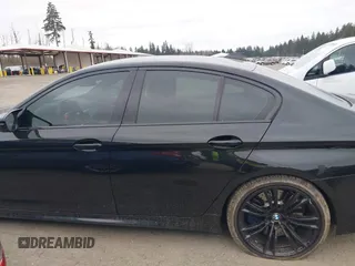 2020 BMW M5 Competition z VIN WBSJF0C08LCD72764, wystawiony jako IAAI lot #41739116 z przebiegiem 36 013 mil mil oraz . Historia ofert i sprzedaży dostępna na DreamBid. Obrazek 14.
