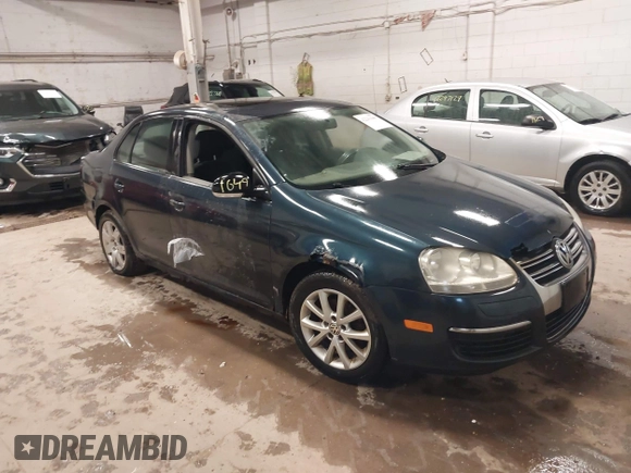 2009 Volkswagen Jetta z VIN 3VWHZ71K79M020139, wystawiony jako IAAI lot #42292767 z przebiegiem 156 619 mil mil oraz . Historia ofert i sprzedaży dostępna na DreamBid. Obrazek 1.