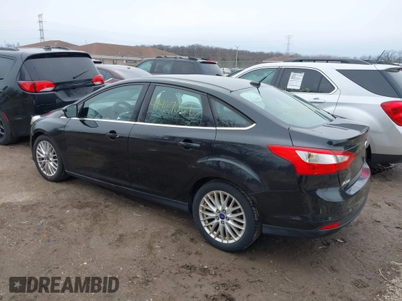 2012 Ford Focus SEL with VIN 1FAHP3H27CL348358, listed as a IAAI auction lot 41967061 with 146,432 mi miles. Bid and sale history available at carsss.com. Image 3.