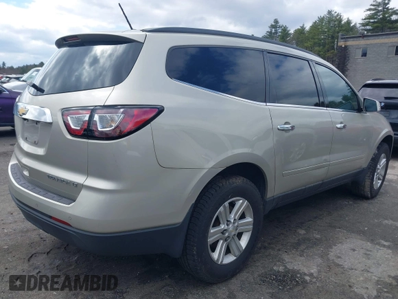 2014 Chevrolet Traverse LT with VIN 1GNKRGKD3EJ333194, listed as a IAAI auction lot 41872819 with 1 mi miles. Bid and sale history available at carsss.com. Image 4.