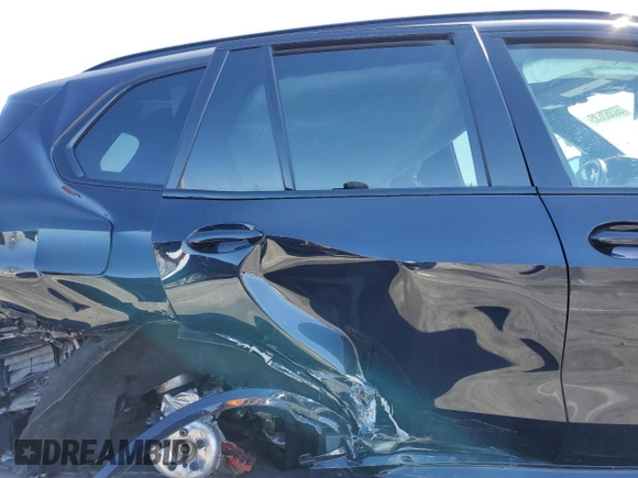 2023 BMW X5 xDrive45e with VIN 5UXTA6C06P9R89208, listed as a Copart auction lot 50352635 with 0 mi miles and Salvage Title. Bid and sale history available at carsss.com. Image 10.