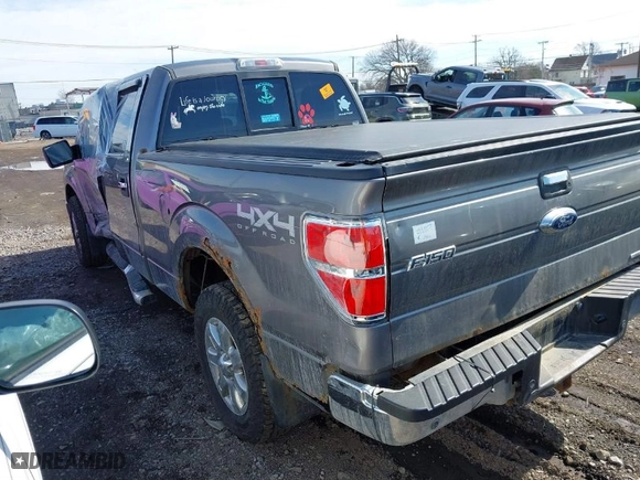 2014 Ford F-150 XL with VIN 1FTFW1EFXEKE46082, listed as a IAAI auction lot 41823151 with 191,104 mi miles. Bid and sale history available at carsss.com. Image 3.