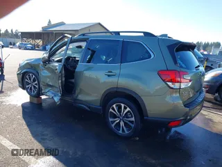 2021 Subaru Forester Limited with VIN JF2SKAUC9MH422211, listed as a IAAI auction lot 41398846 with 58,798 mi miles. Bid and sale history available at carsss.com. Image 3.