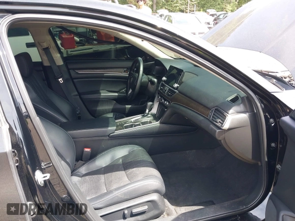 2018 Honda Accord EX-L z VIN 1HGCV1F58JA089787, wystawiony jako IAAI lot #37444060 z przebiegiem 40 195 mil mil oraz . Historia ofert i sprzedaży dostępna na DreamBid. Obrazek 5.