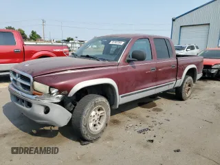 2000 Dodge Dakota Sport with VIN 1B7GG2AN1YS699073, listed as a Copart auction lot 70782284 with 141,876 mi miles and Salvage Title. Bid and sale history available at carsss.com. Image 1.