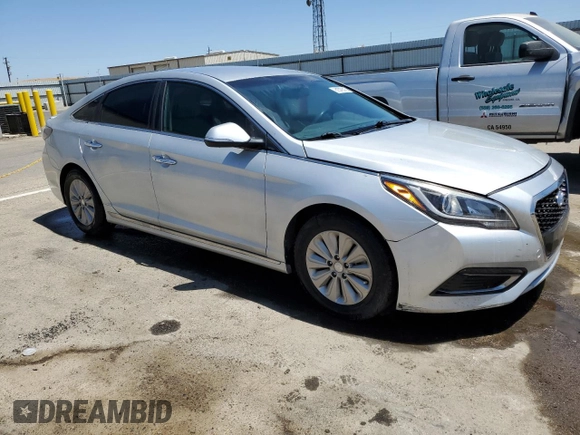 2016 Hyundai Sonata Hybrid SE with VIN KMHE24L11GA008782, listed as a Copart auction lot 61579313 with 159,171 mi miles. Bid and sale history available at carsss.com. Image 4.