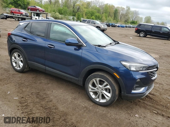 2022 Buick Encore GX Preferred z VIN KL4MMCSL0NB098158, wystawiony jako Copart lot #56724195 z przebiegiem 68 009 mil mil oraz Szkoda całkowita • Salvage title. Historia ofert i sprzedaży dostępna na DreamBid. Obrazek 4.