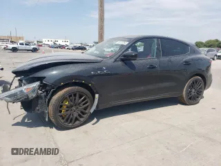 2022 Maserati Levante Modena S with VIN ZN661ZUM9NX400466, listed as a Copart auction lot 68132364 with Not Provided miles and Salvage Title. Bid and sale history available at carsss.com. Image 1.