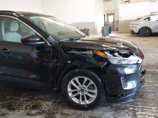 2020 Ford Escape SE with VIN 1FMCU9G6XLUC71527, listed as a IAAI auction lot 41420952 with 70,886 mi miles and . Bid and sale history available at DreamBid. Image 18.